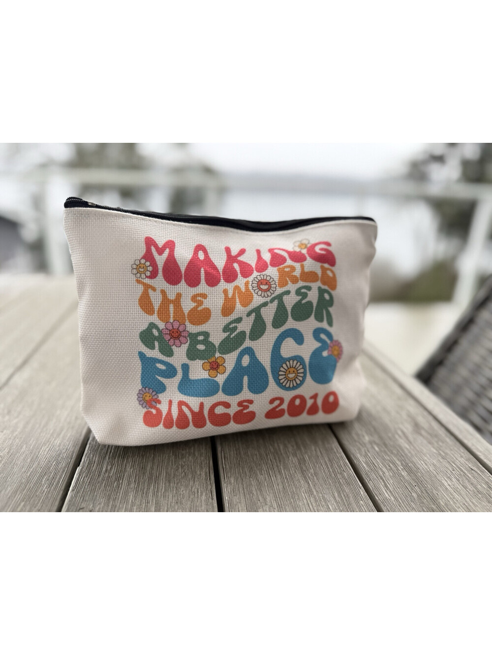 Birthday Gift Makeup bag, Cosmetic Art Pencil: 2010 Birthday 16th Year Old